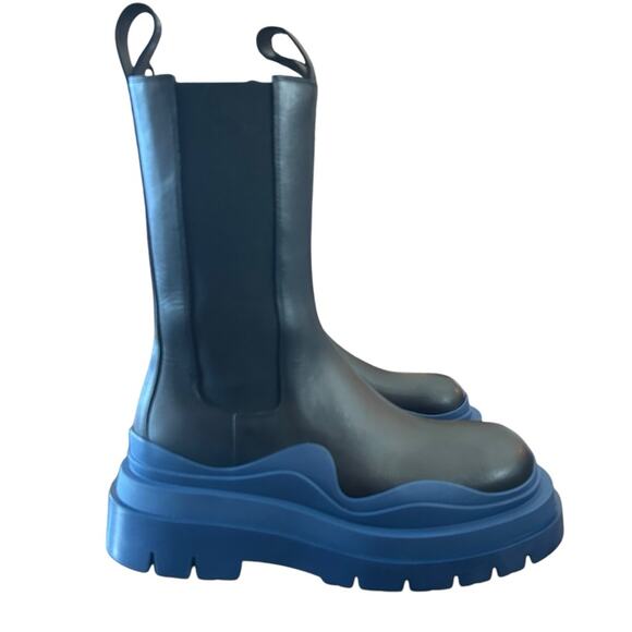 Bottega Veneta Tire Chelsea Boot Military Calf Blue Sole NEW EU 38 US 8 - Picture 1 of 11
